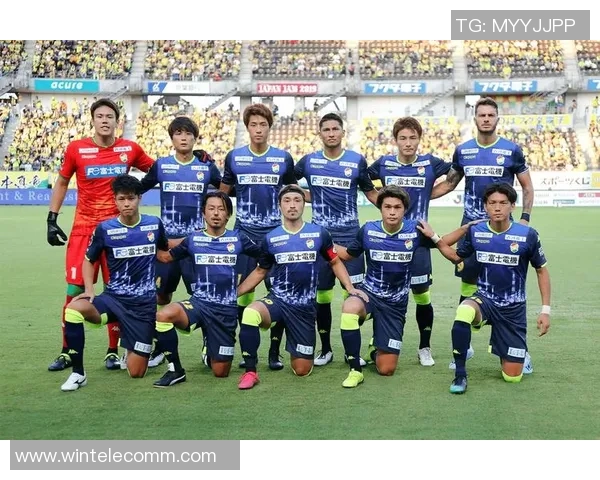 日乙联赛精彩对决京都队主场迎战水户蜀葵全力争胜