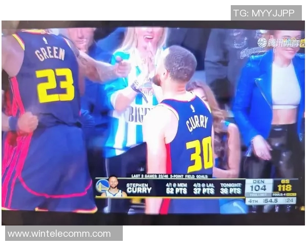 雷霆与勇士激战5月17日NBA季后赛精彩对决引发球迷热议 雷霆与勇士激战5月17日NBA季后赛精彩对决引发球迷热议