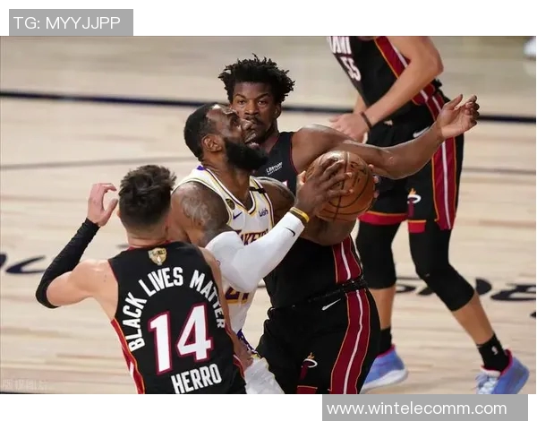 湖人对决热火精彩文字直播全程回顾与分析